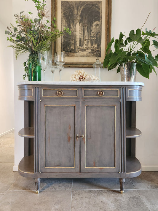 Buffet Louis XVI, marbre de carrare et détails en bronze.
