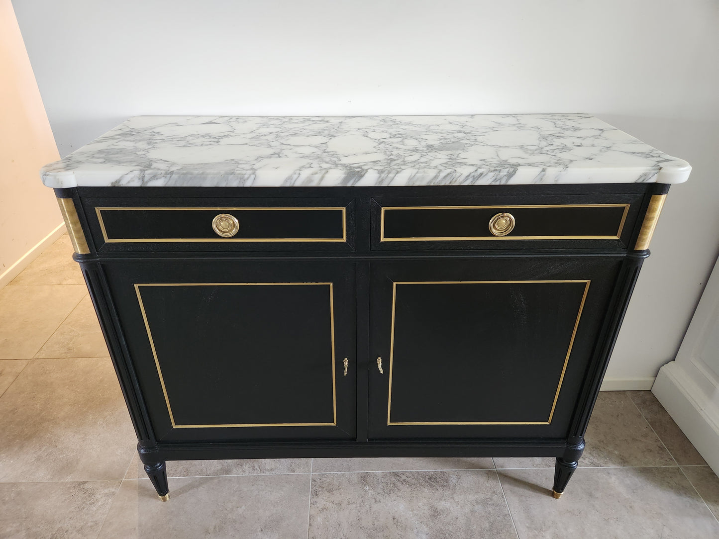 Buffet Louis XVI, marbre de Carrare