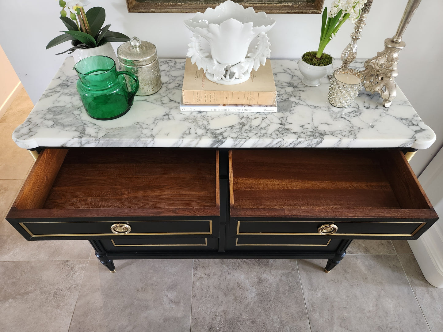 Buffet Louis XVI, marbre de Carrare