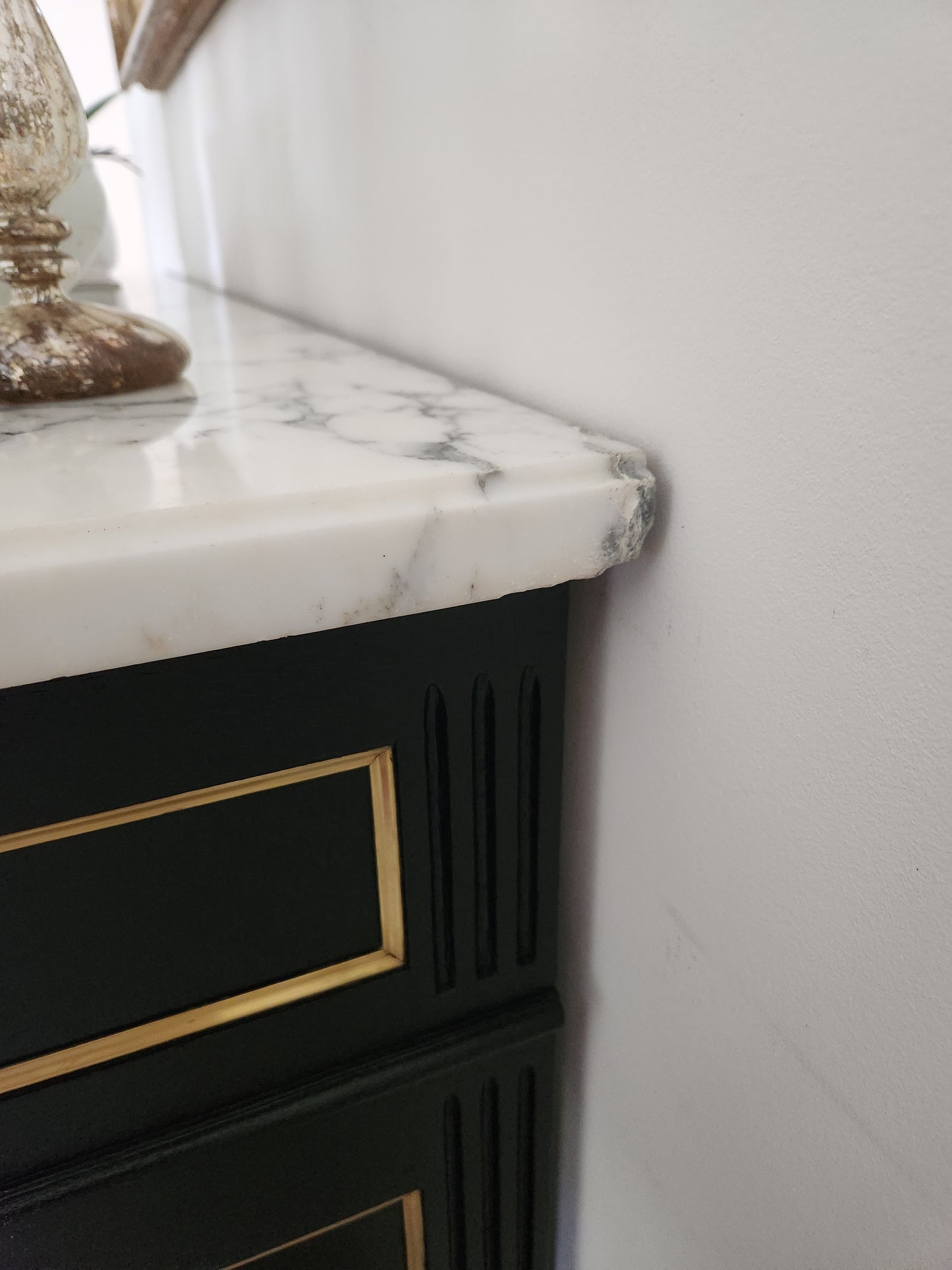 Buffet Louis XVI, marbre de Carrare