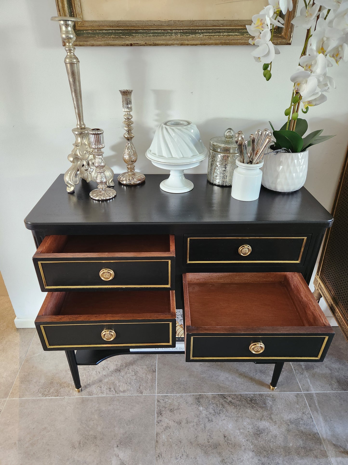 Ancienne console argentier de style Louis XVI,