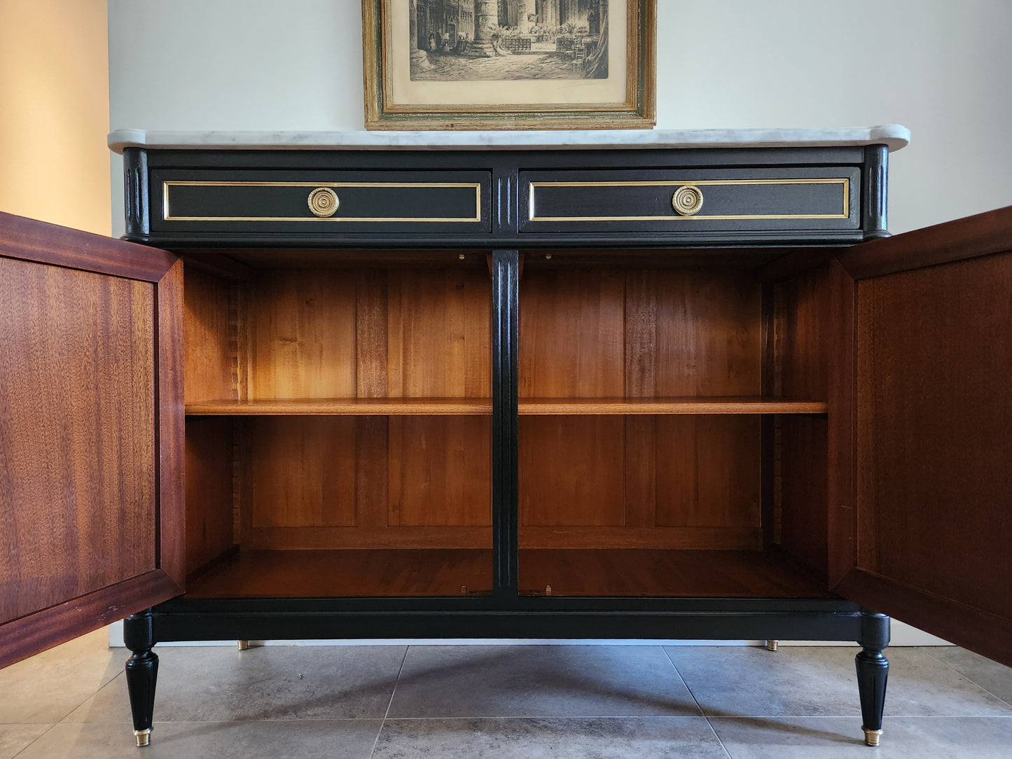 Buffet Louis XVI, marbre de Carrare, Bronze.