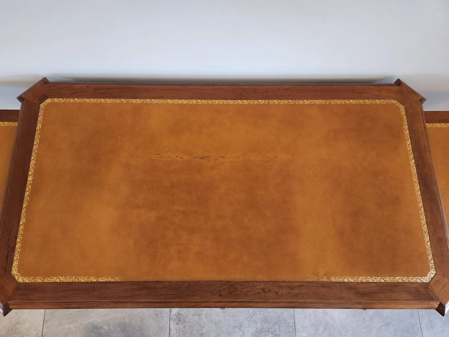 Bureau Louis XVI Cuir Cognac