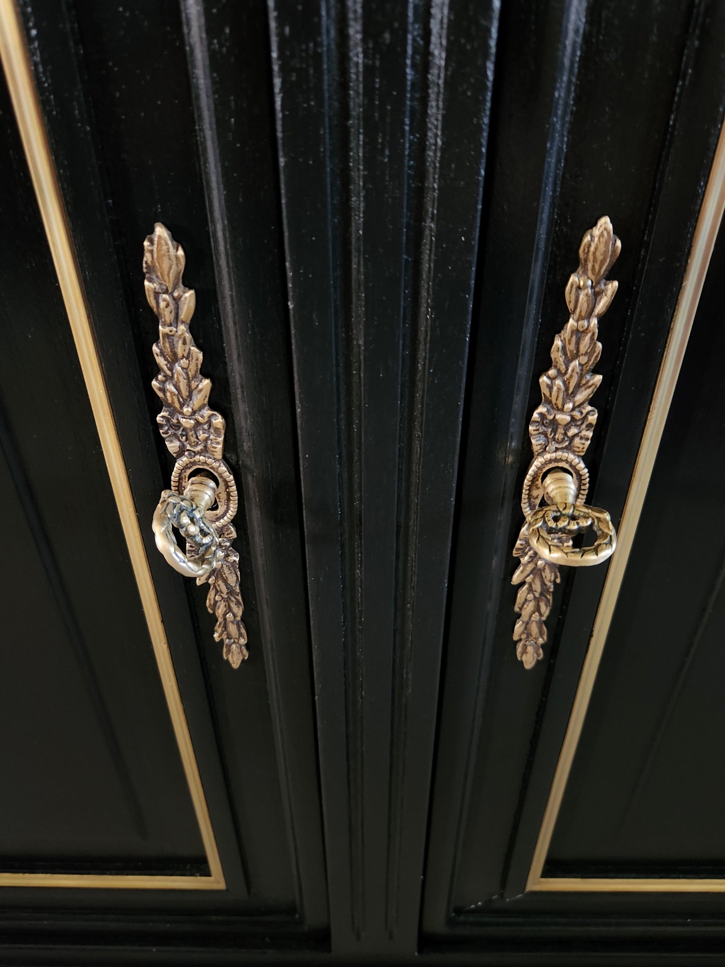 Buffet Louis XVI, marbre de Carrare, Bronze.