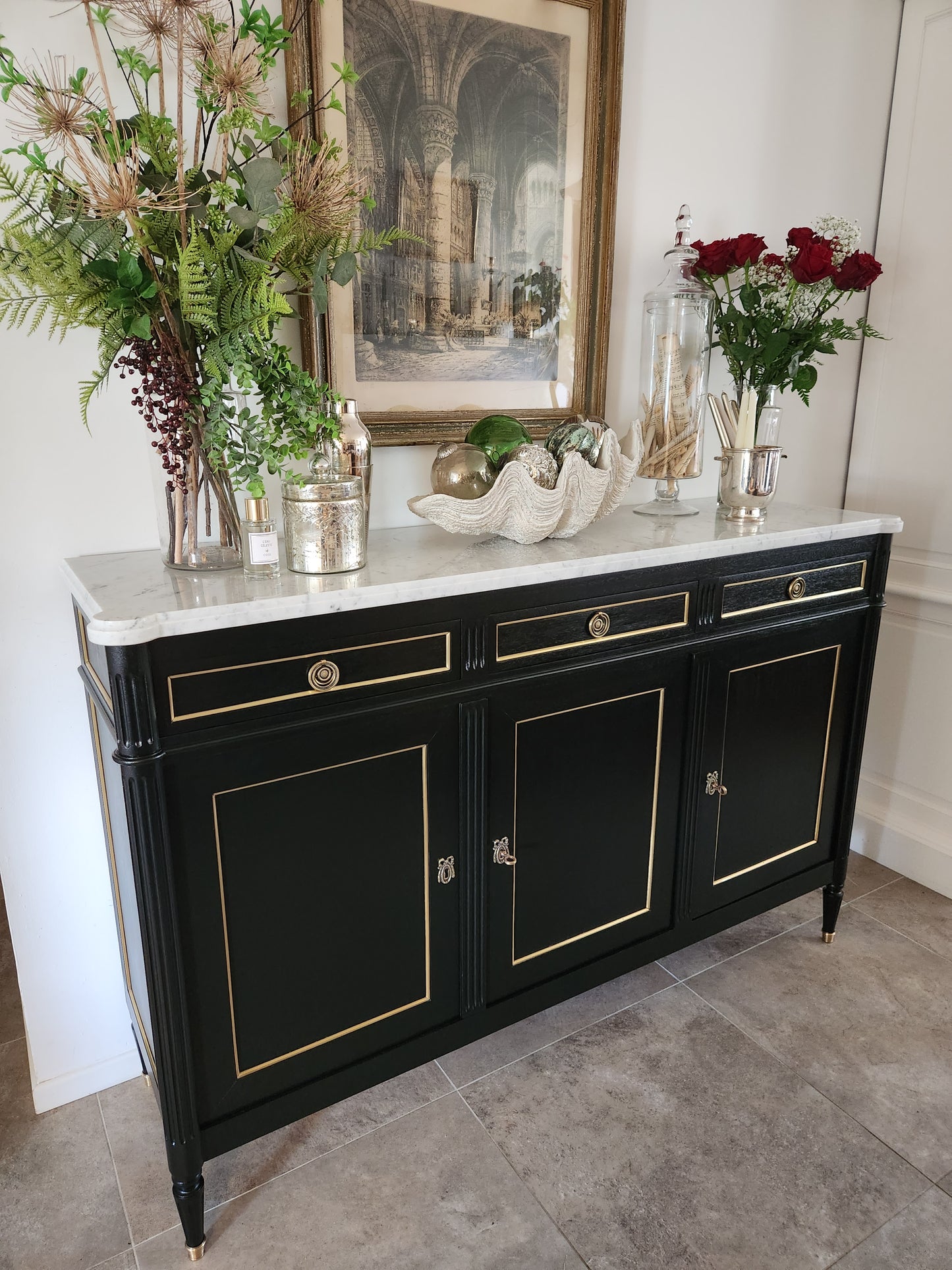 Buffet Louis XVI, marbre de Carrare, bronze & laiton