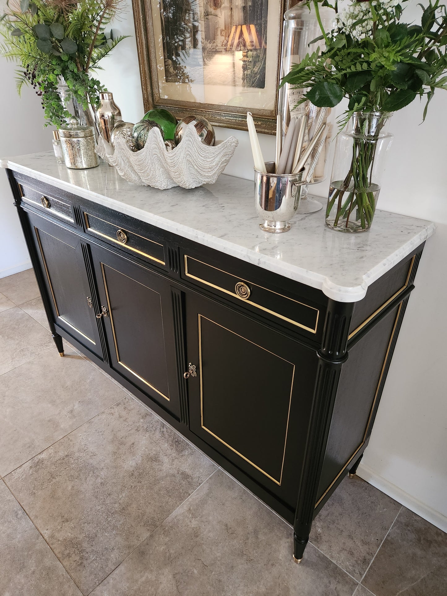 Buffet Louis XVI, marbre de Carrare, bronze & laiton